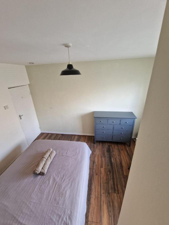 Cozy Room - Only Room London Exteriör bild